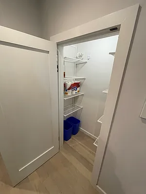 Rented by Owner | media 12