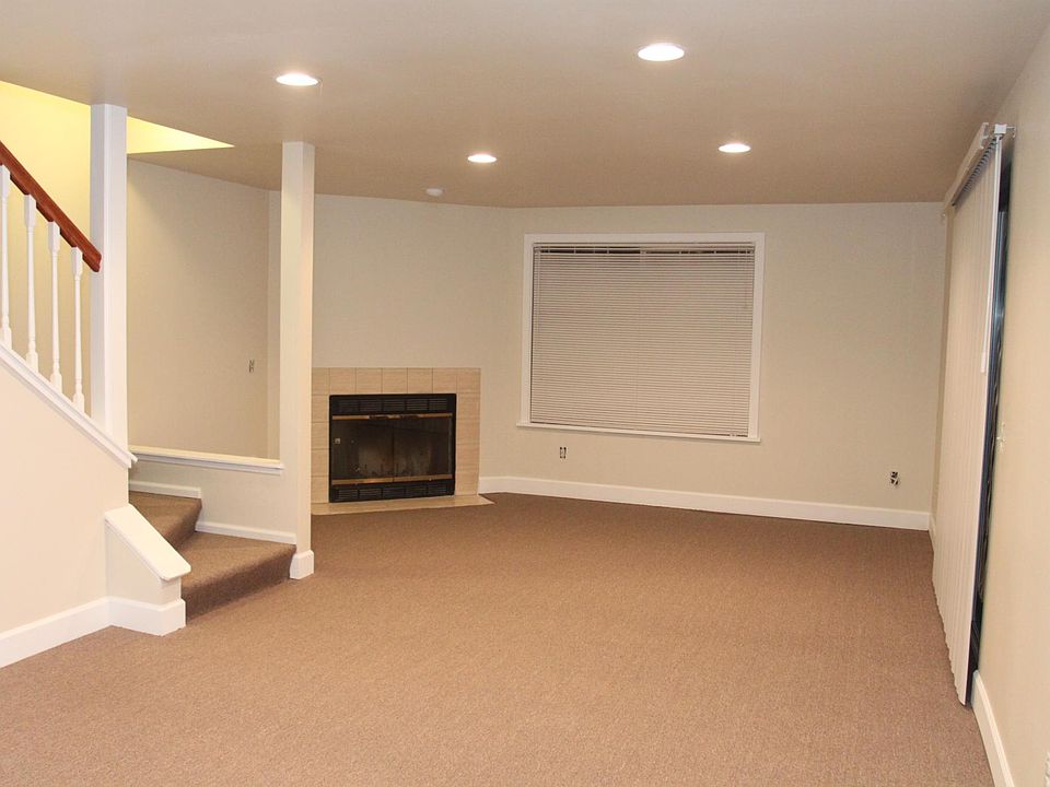 2nd image of 18628 67th Pl NE