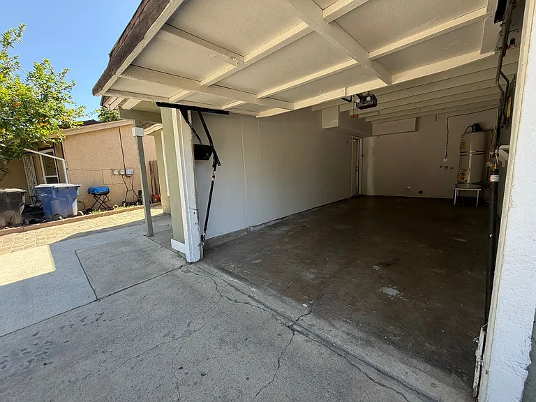 5061 Shell St — Photo 18