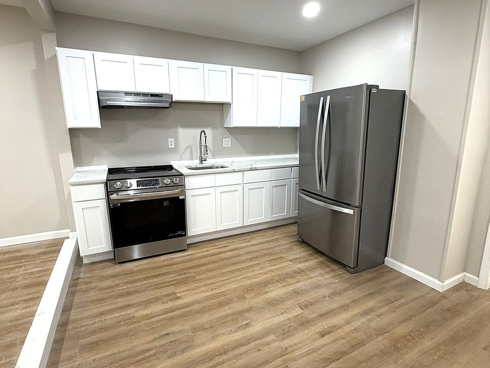 1st image of 1317 Dartmouth St APT 1