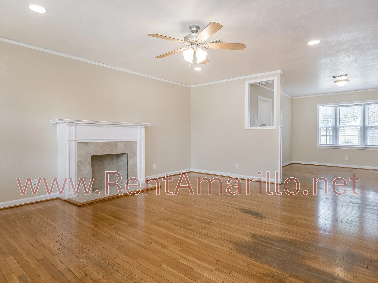 3 bed, 1497 sqft, $1,975 — Photo 3