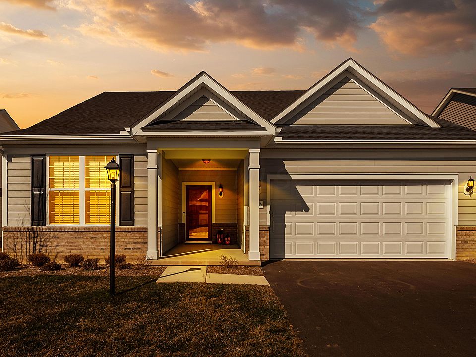 1st image of 904 Zeller Cir
