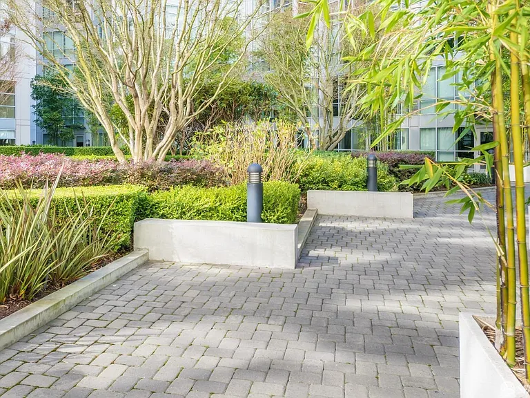200 Brannan St #405 — Photo 23