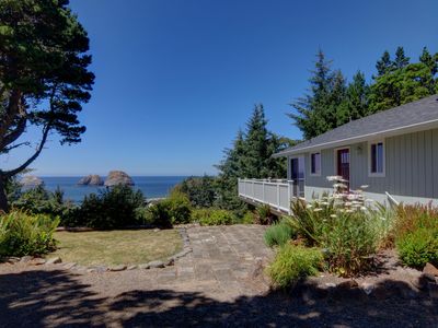 5620 Castle Drive, Oceanside, OR, 97134