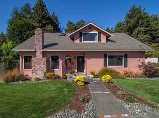3006 Dolbeer St, Eureka, CA 95501
