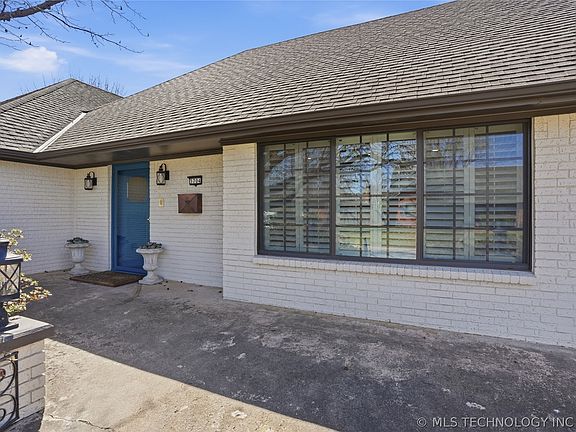 5th image of 3704 S Braden Pl