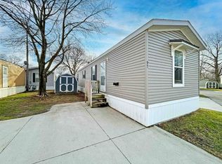 7055 Quarry Rd #97, Amherst, OH 44001