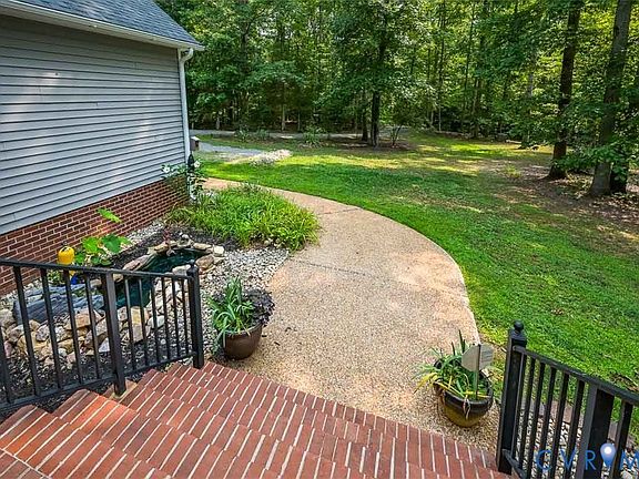 4th image of 15237 Whispering Wind Cir