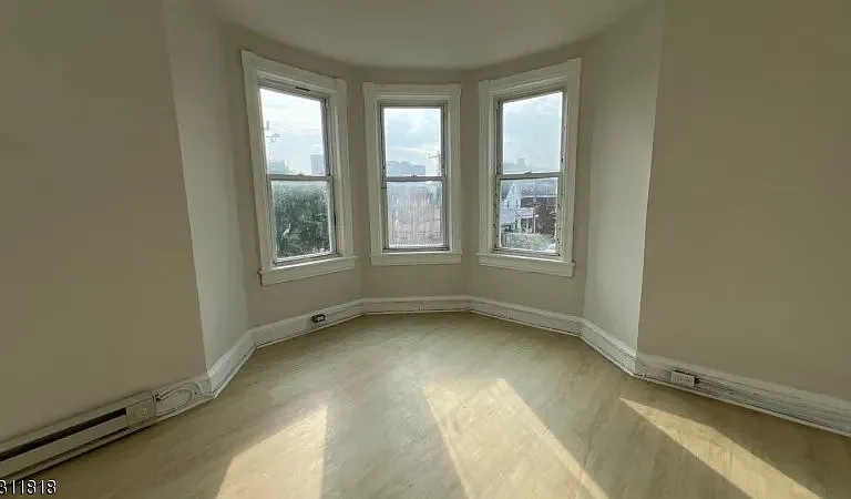 36 N Florida Ave — Photo 5