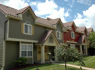 1321 NE 39th St #1328A, Kansas City, MO 64116