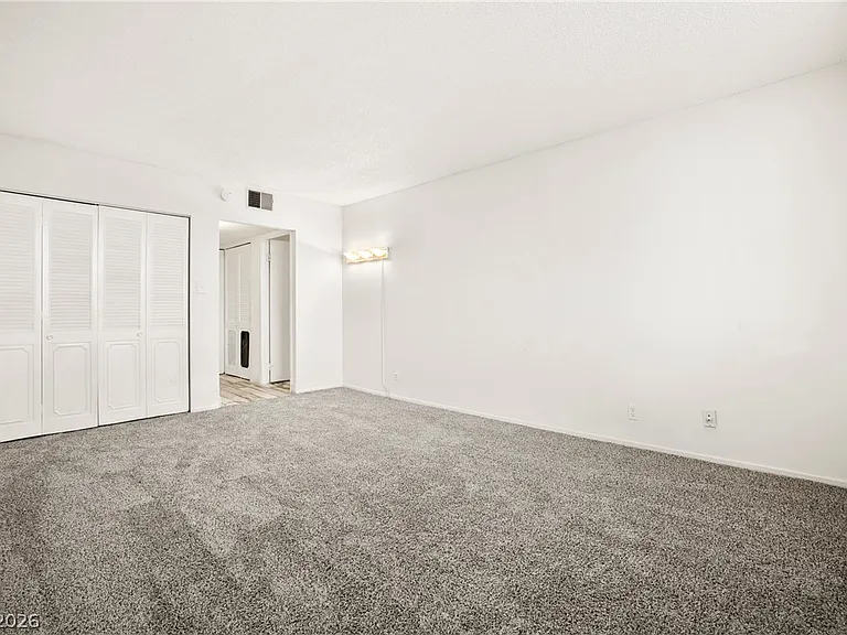 3930 University Center Dr #409 — Photo 15