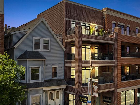 2nd image of 1347 W Belmont Ave #4
