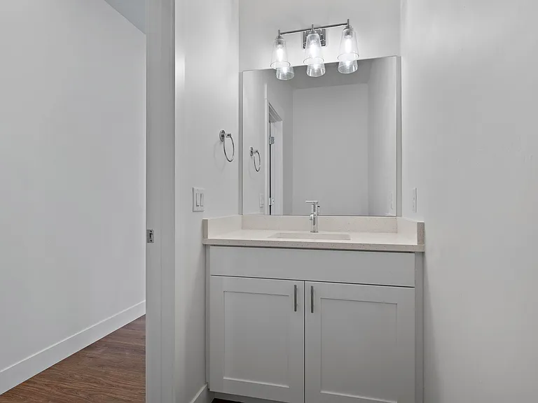 504 N 475 W #504 — Photo 12