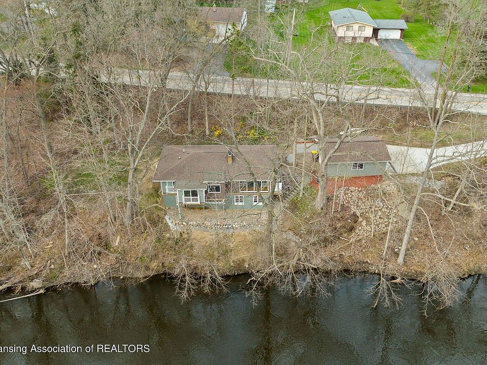 7421 Delta River Dr, Lansing, MI 48906 Zillow