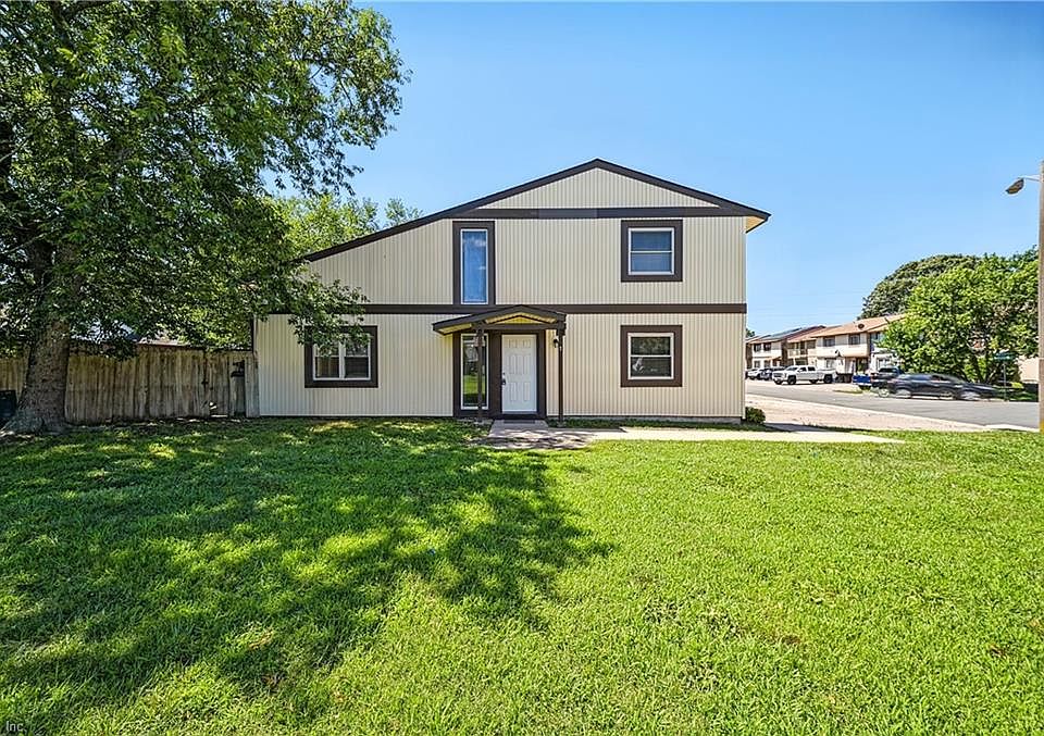 1st image of 900 Maplehurst Ct