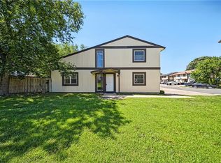 900 Maplehurst Ct, Virginia Beach, VA 23462