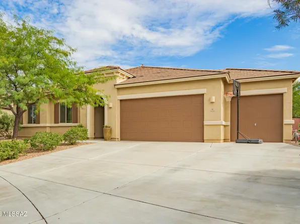 9420 E Adriana Way, Vail, AZ 85641