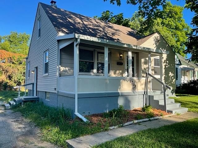 1st image of 1069 Meadowdale Ave