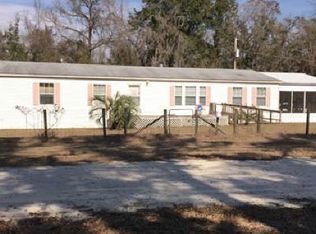 137 SW Drake Pl, Fort White, FL 32038