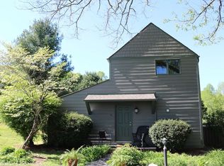 36 Knoll Ln, Wintergreen, VA 22958