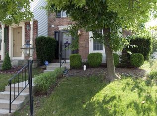 6052 Hydrangea Dr, Alexandria, VA 22310