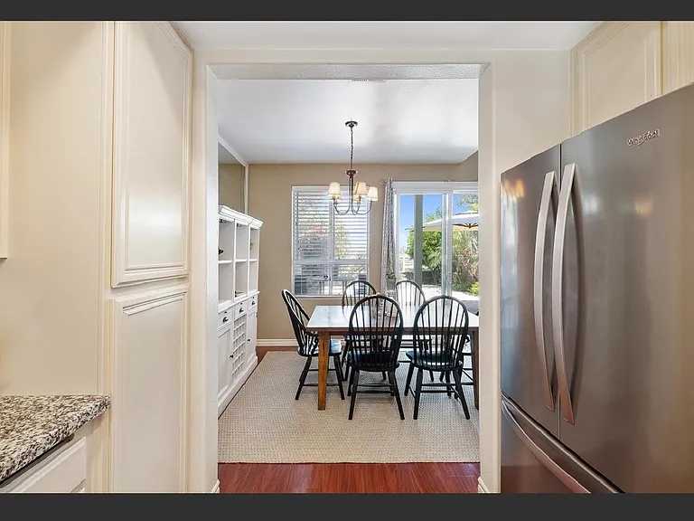 141 Matisse Cir — Photo 6