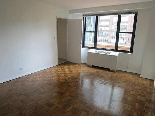 Rented by Goldfarb Properties | media 9