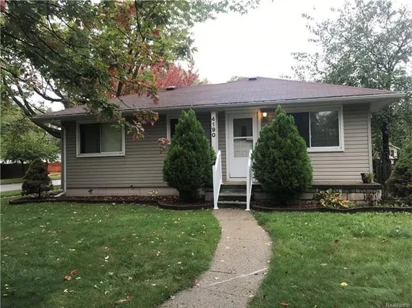 4190 Bedford St, Dearborn Heights, MI 48125