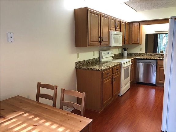 3rd image of 2173 NW 37th Ave
