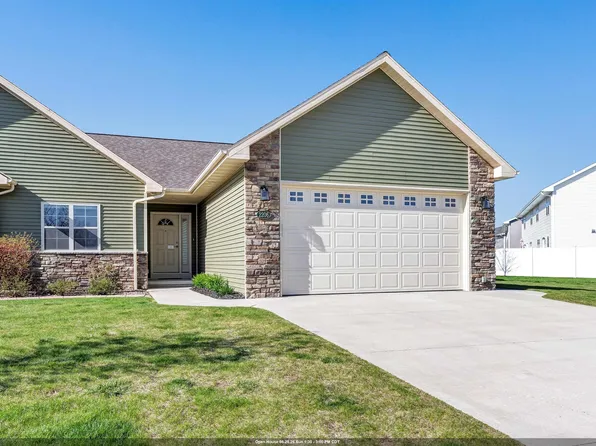 2206 Blue Stem Ln, De Pere, WI 54115