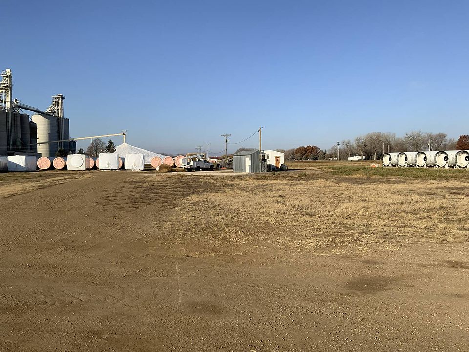 2nd image of Pioneer Rd