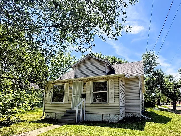 920 Clement St — Photo 1