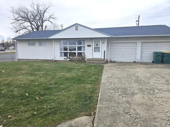 1101 Highland St, Macon, MO 63552