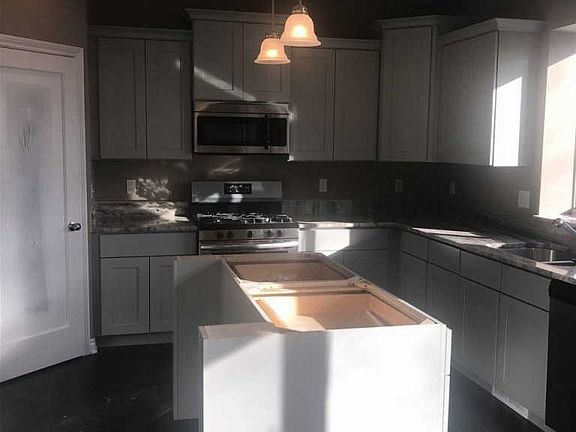 5th image of 3123 Ramzi Ln