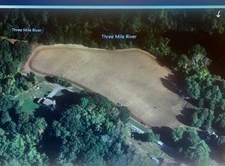 418 Old Somerset Ave, North Dighton, MA 02764