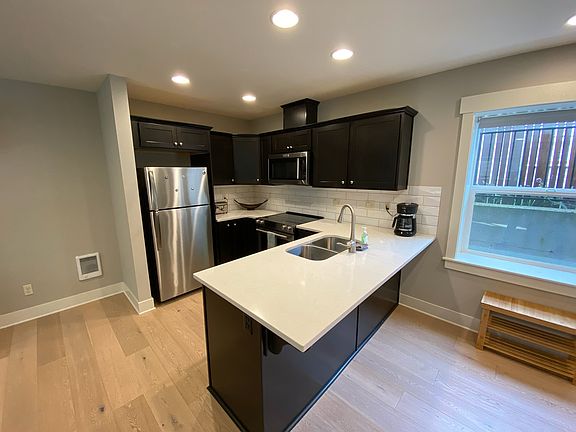 2nd image of 5403 NE 17th Ave #2-9