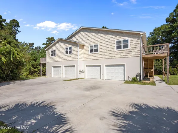 303 Osprey Ridge Drive, Emerald Isle, NC 28594
