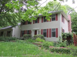 10 Country Way, Waterville, ME 04901