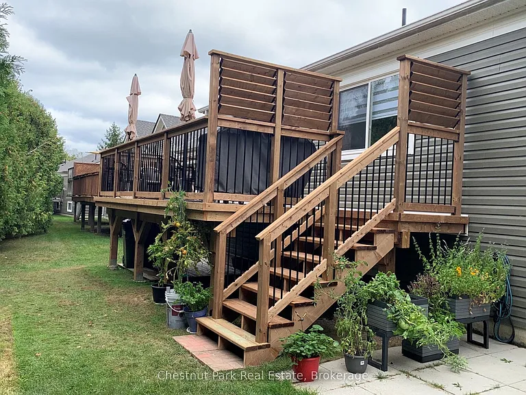 23 Green Briar Dr — Photo 5