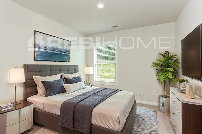 233 Victory Creek Ln — Photo 8