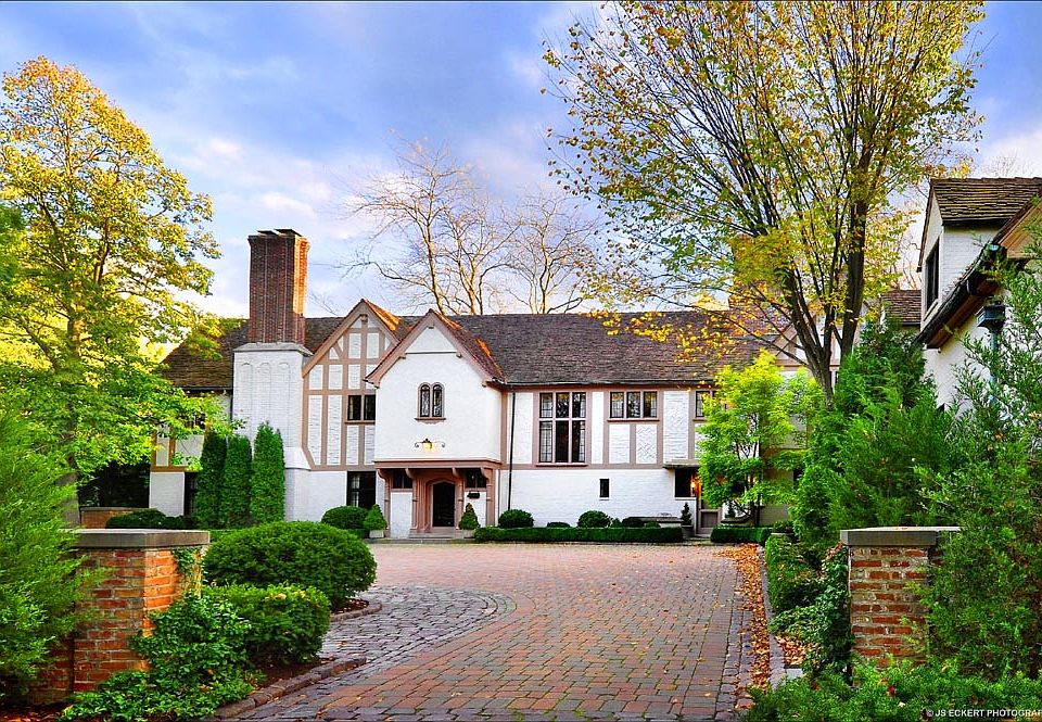 For Sale: 855 E. Westminster, Lake Forest, Illinois 60045