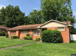 124 Cooper St, Martin, TN 38237