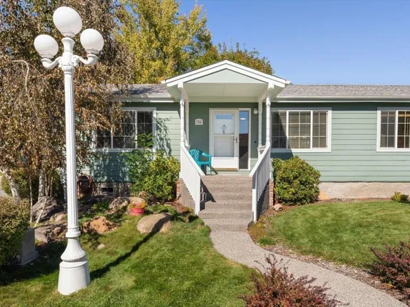 212 S McCloud Ave #35 & 36, McCloud, CA 96057