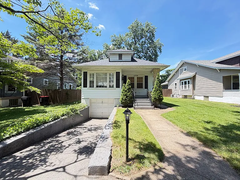1739 Speed Ave — Photo 1