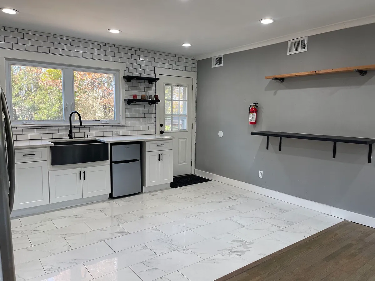 Building Photo - 20 Wareham Rd #HOUSE