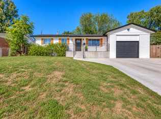 772 N Moccasin Pl, Sapulpa, OK 74066
