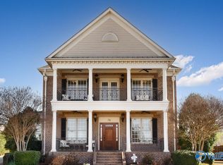 76 Lake Forest Blvd SW, Huntsville, AL 35824