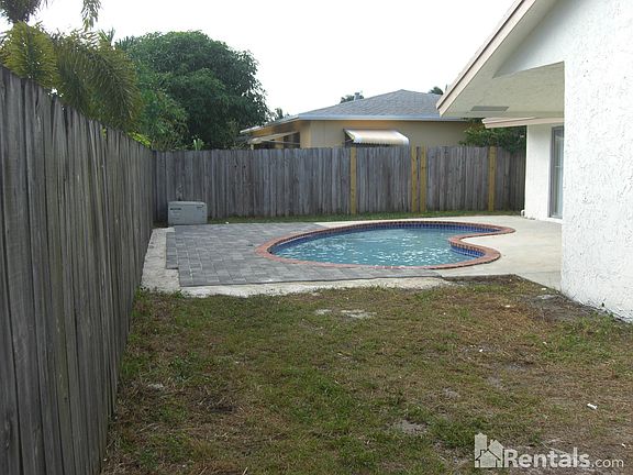 5th image of 8170 SW 4th St