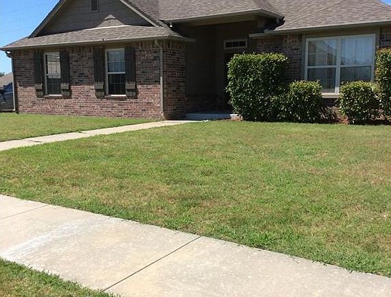 4th image of 14568 Kendalwood Ave