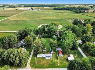 9070 S Dale Ln, Claypool, IN 46510
